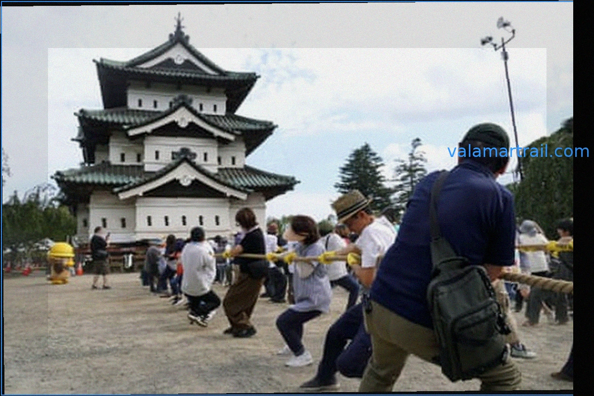 Japón traslada un castillo de 360 toneladas con la ayuda de 1.800 personas
